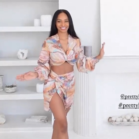 Crop Top & Skirt SET - Multi Colour - Picture 11 of 12